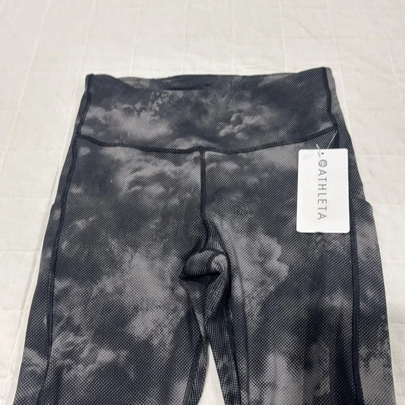 Athleta Cropped Leggings - Picture 2 of 12